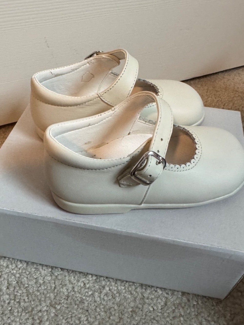 La Coqueta Ivory Leather Mary Jane- Todder US 6/ EU 22 - Picture 2 of 6